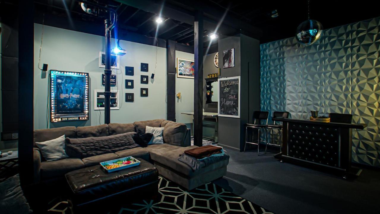 160Inch Home Movie Theater- Great For Movie Night! 奥马哈 外观 照片