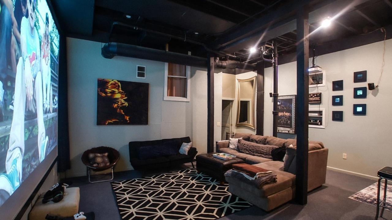 160Inch Home Movie Theater- Great For Movie Night! 奥马哈 外观 照片